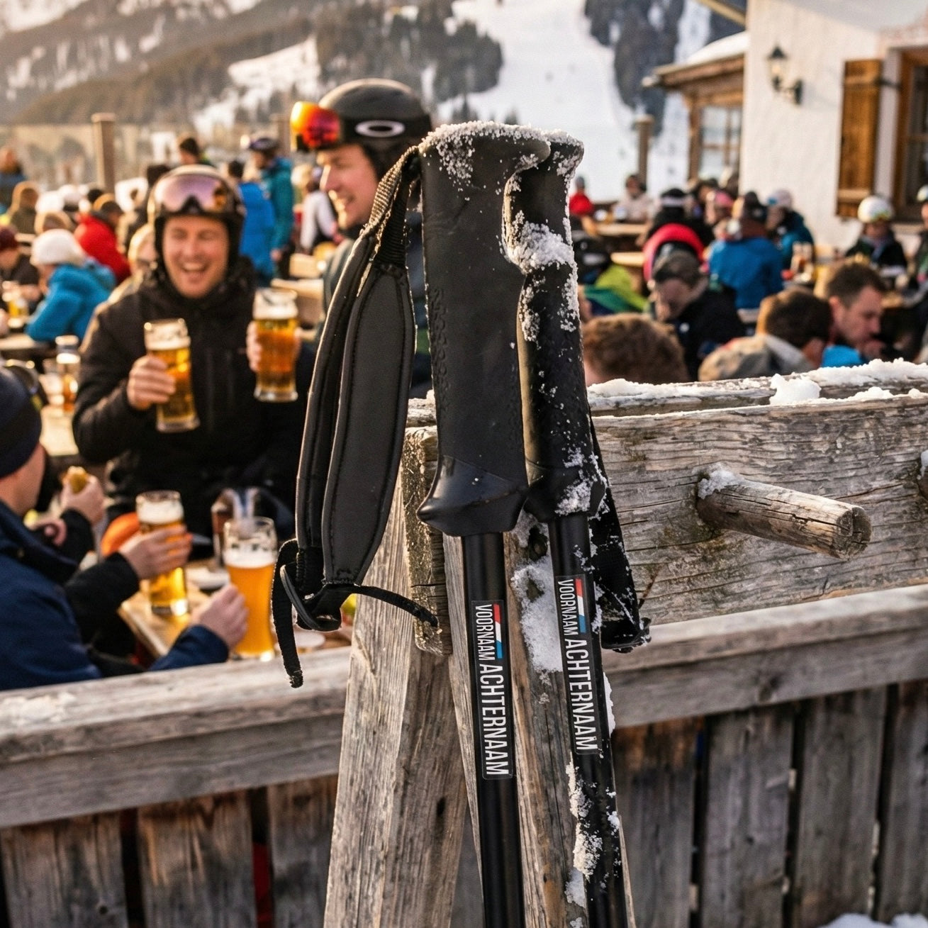 Autocollant nom & drapeau 'Mayrhofen' ski